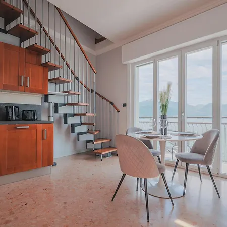 Palazzo 38 Apartamento *